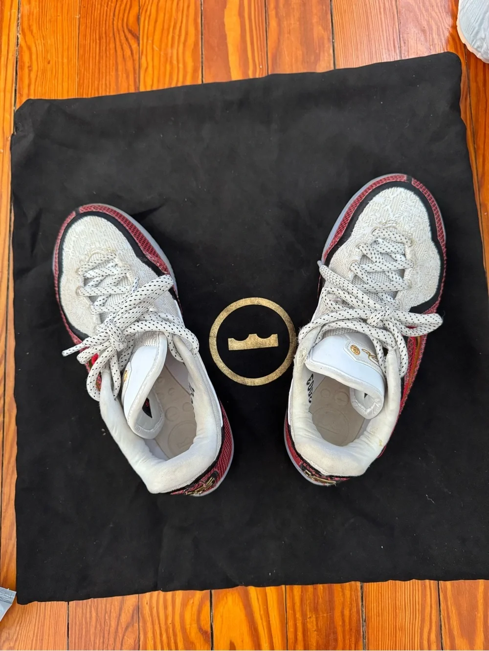 Nike LeBron Low-Top Sneakers in Cream, Red & Black